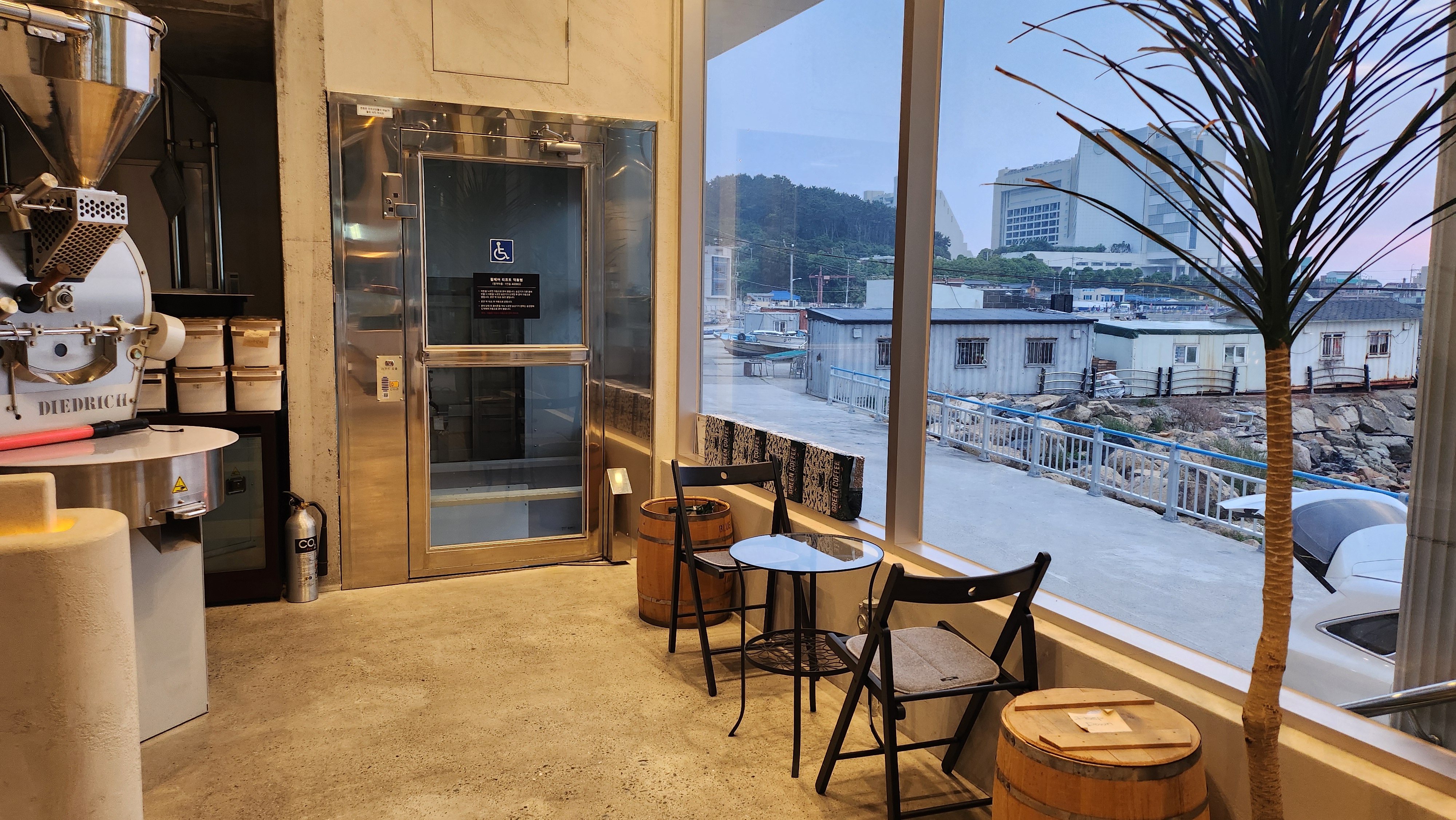 울산 북구 강동동 울산 북구 강동동 카페청소 정기청소 현장 청소현장 7