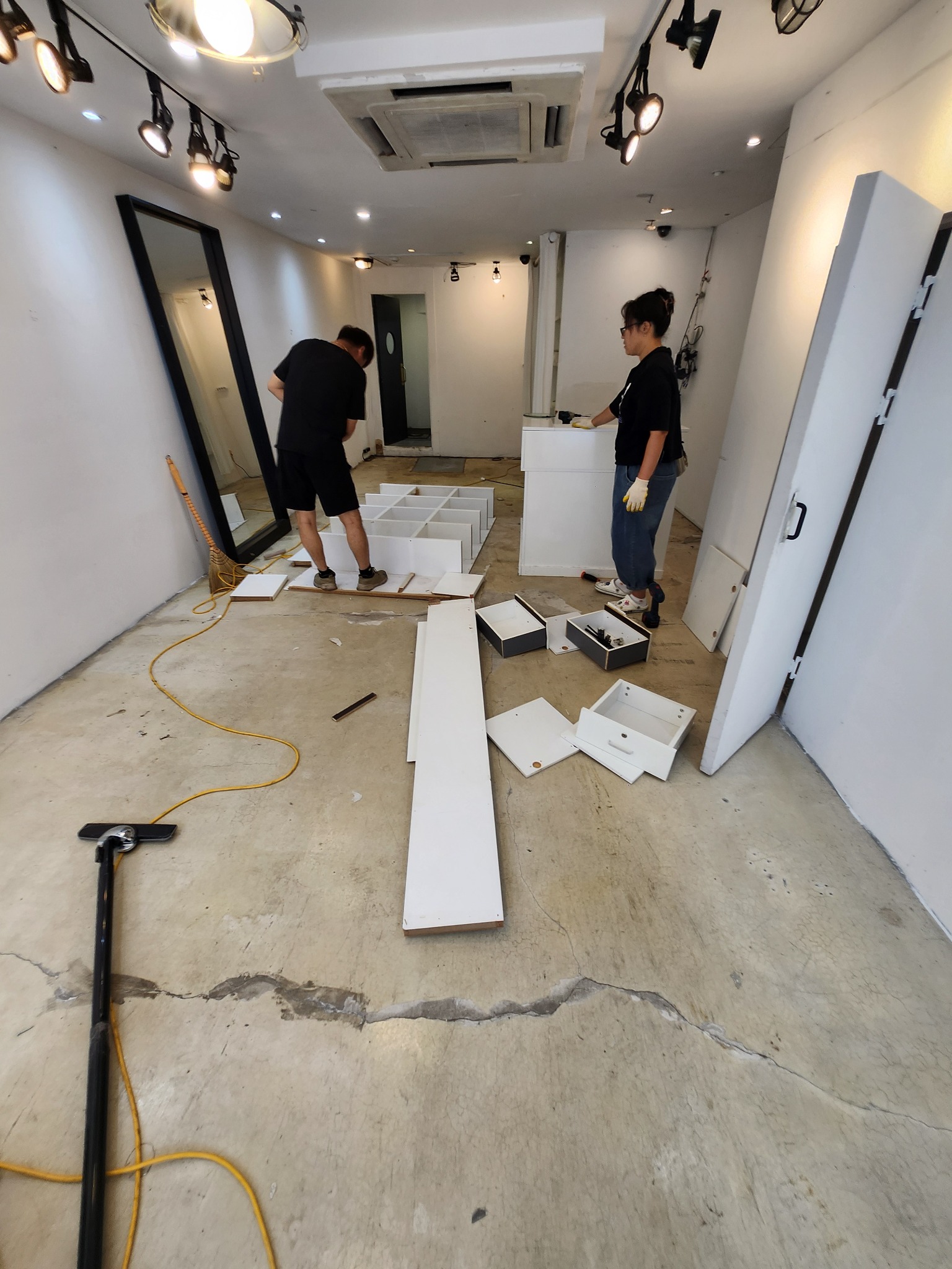 부산 영도구 청학2동 공장사무실정기청소 명륜클린 현장 사진 6